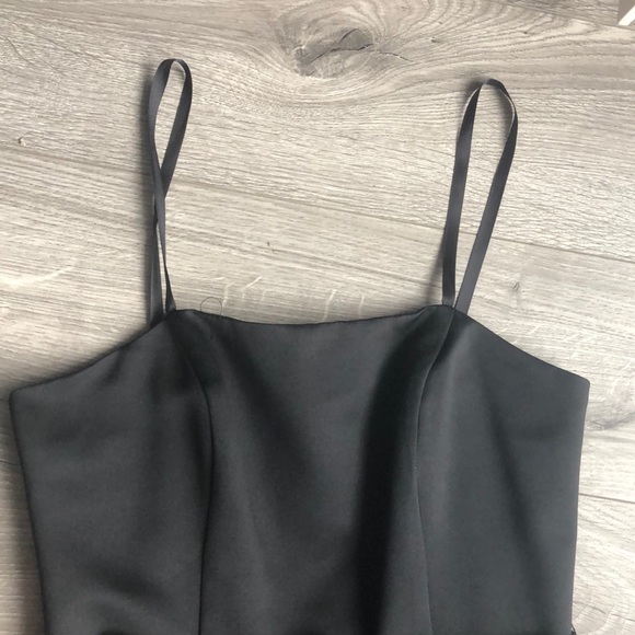 BNWT DRESS CLEAR OUT - Picture 4 of 11